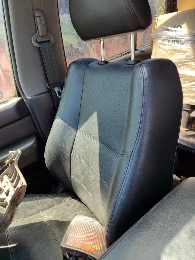 Nissan Pathfinder 3.5 На части. , снимка 9 - Автомобили и джипове - 52395031