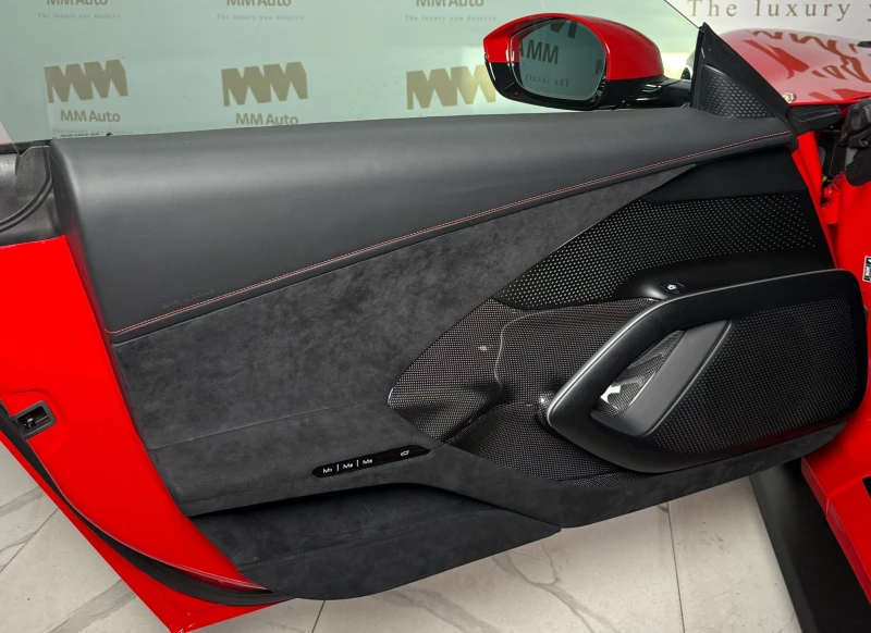 Ferrari 812 Superfast 12 cilindri, снимка 7 - Автомобили и джипове - 51822083