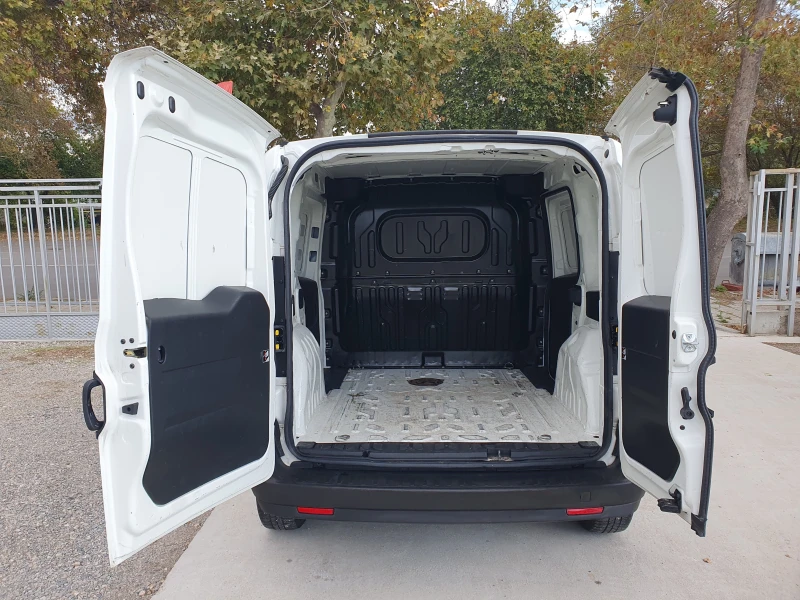 Opel Combo КАТО НОВA, снимка 16 - Автомобили и джипове - 52064640