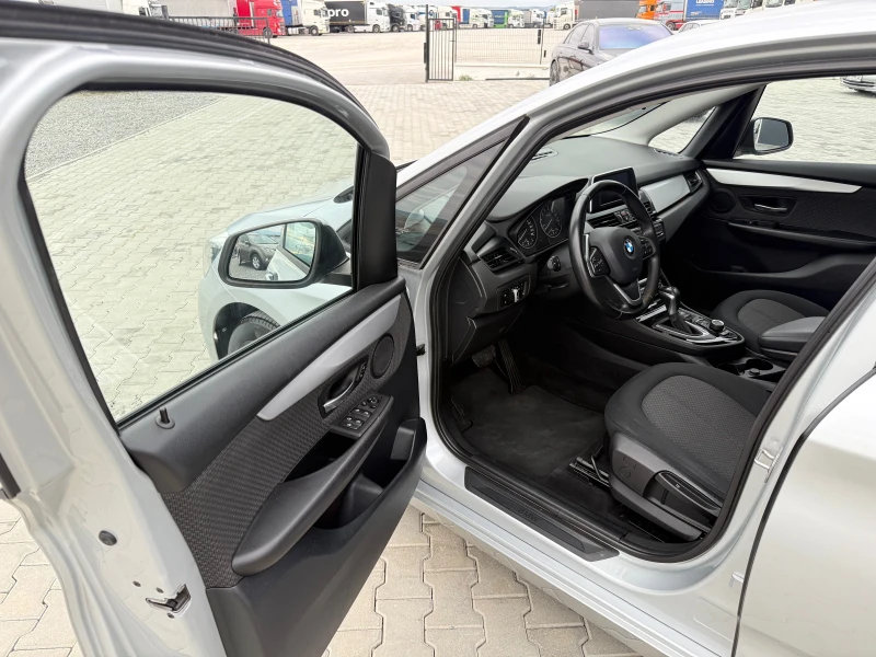 BMW 2 Active Tourer 1.5 benzin СОБСТВЕН ЛИЗИНГ !!!, снимка 9 - Автомобили и джипове - 52073756