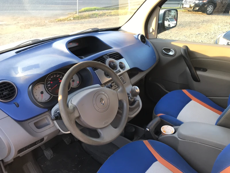 Renault Kangoo 1, 5 BEBOP, снимка 8 - Автомобили и джипове - 52279349