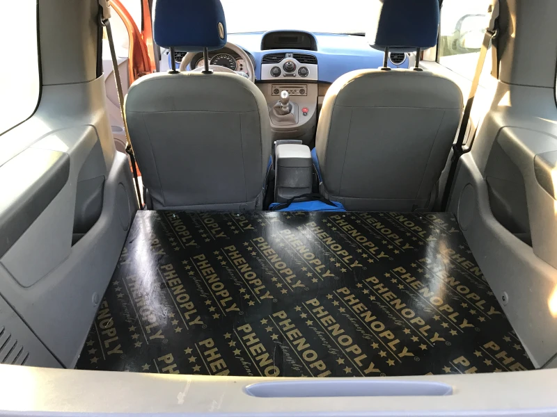 Renault Kangoo 1, 5 BEBOP, снимка 14 - Автомобили и джипове - 52279349