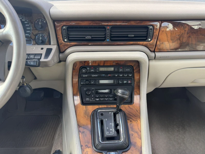 Jaguar Xj 6 3.2 V8, снимка 14 - Автомобили и джипове - 52614883