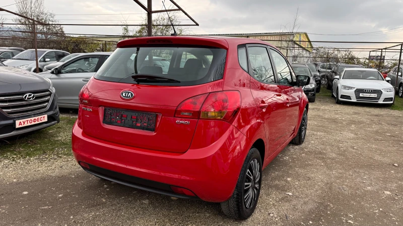 Kia Venga 1.4CRDI 6ck., снимка 4 - Автомобили и джипове - 52755110