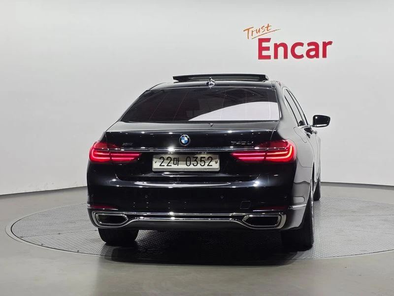 BMW 740 740Li xDrive, снимка 4 - Автомобили и джипове - 55663375