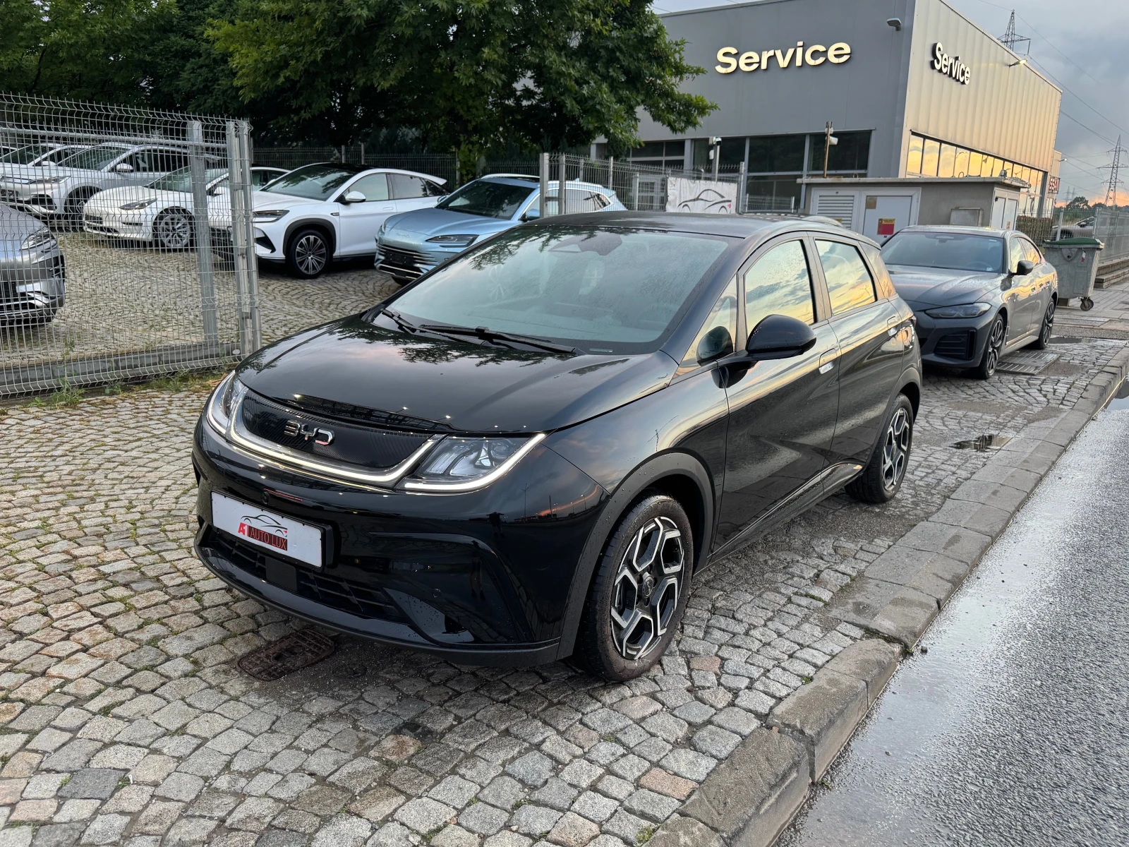 BYD Dolphin Design/60Kw/Panorama/360/Keyless/Led, снимка 11 - Автомобили и джипове - 49660990