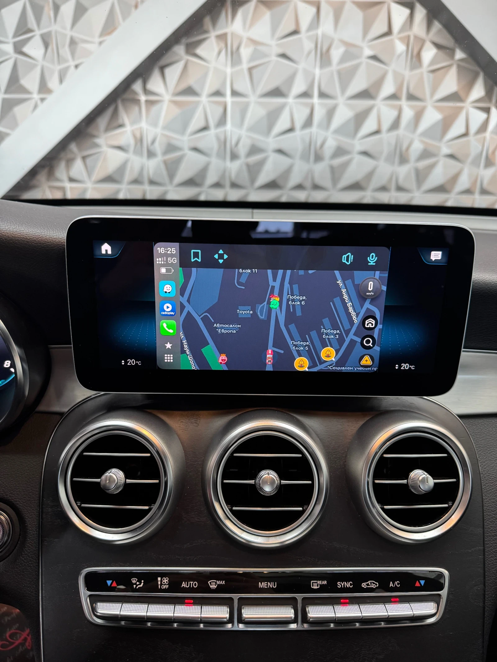 Mercedes-Benz CLC 200 EQ BOOST 4 MATIC * AMG * FACELIFT * BURMESTER* ПАН - изображение 10