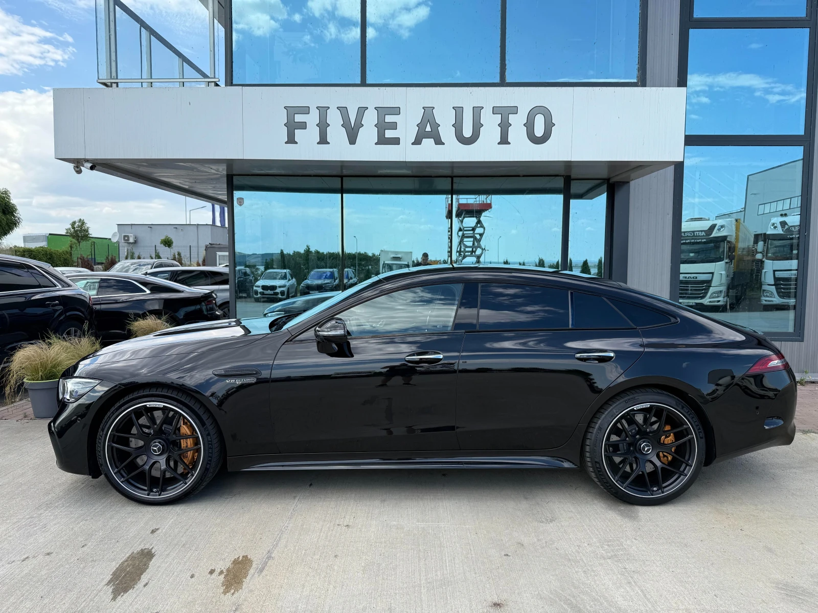 Mercedes-Benz AMG GT 63s E-Performance /Carbon Ceramic /Night /НАЛИЧЕН - изображение 8
