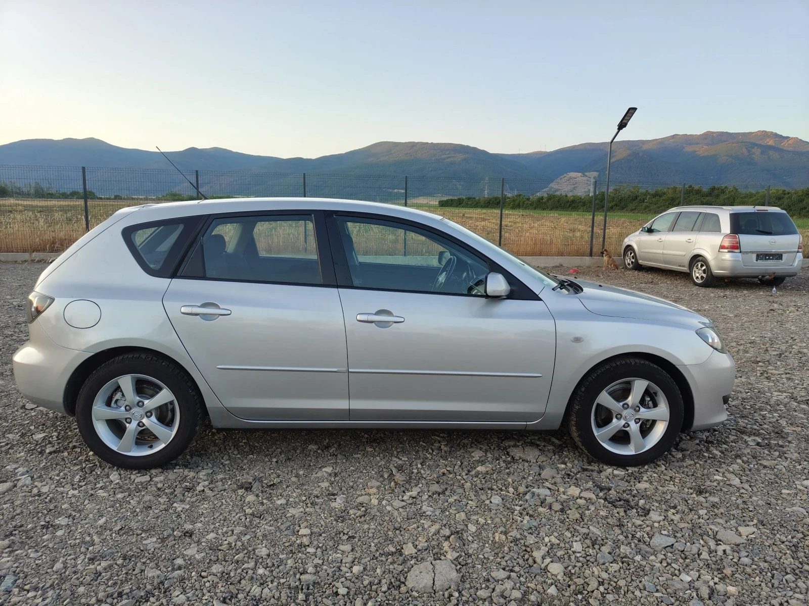 Mazda 3 1.6i  - изображение 7