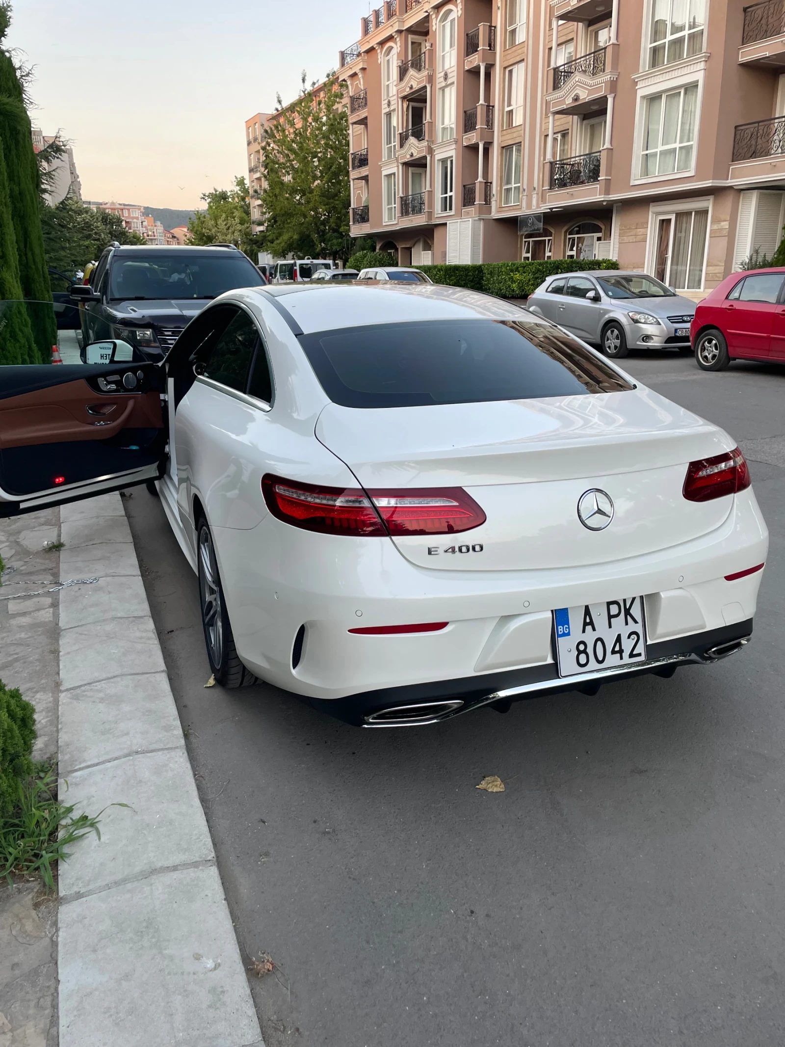 Mercedes-Benz E 400 AMG - изображение 3