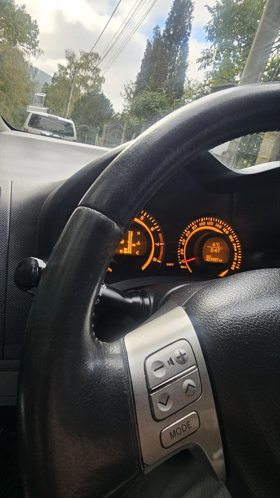 Toyota Auris 1.6 - изображение 10