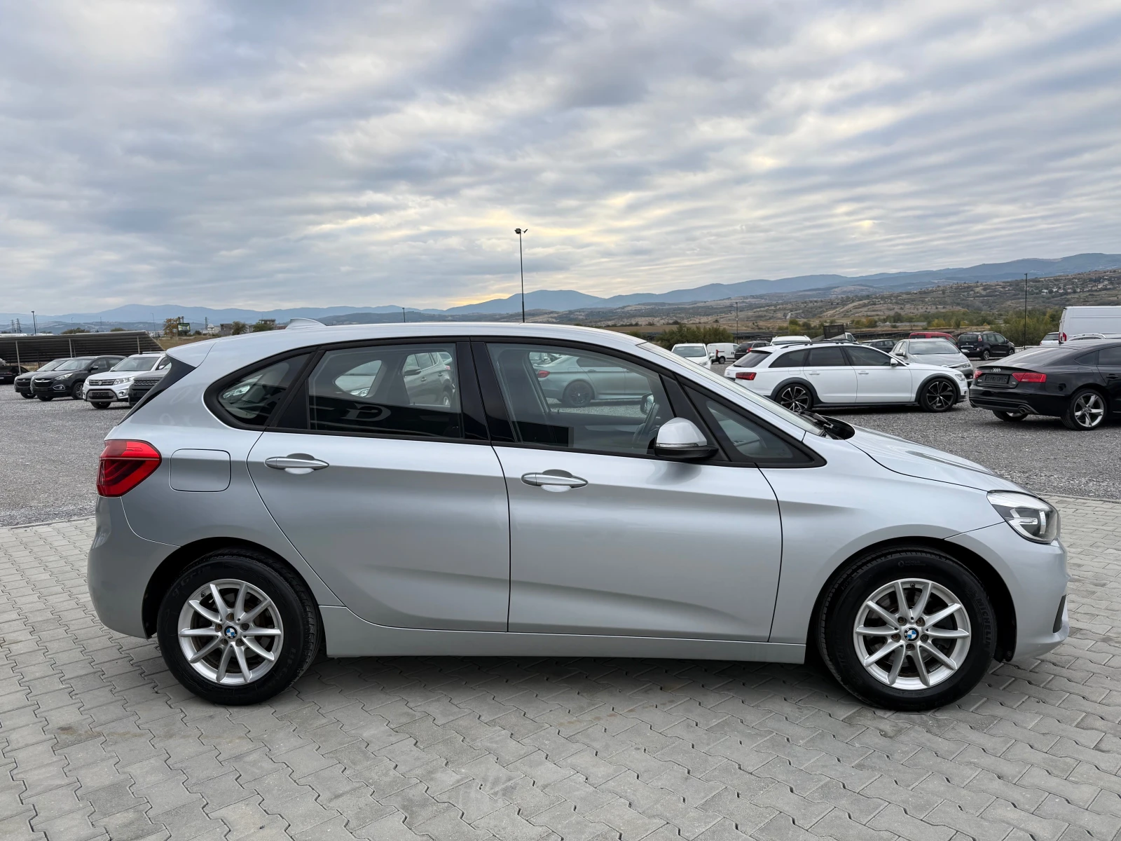 BMW 2 Active Tourer 1.5 benzin СОБСТВЕН ЛИЗИНГ !!! - изображение 4