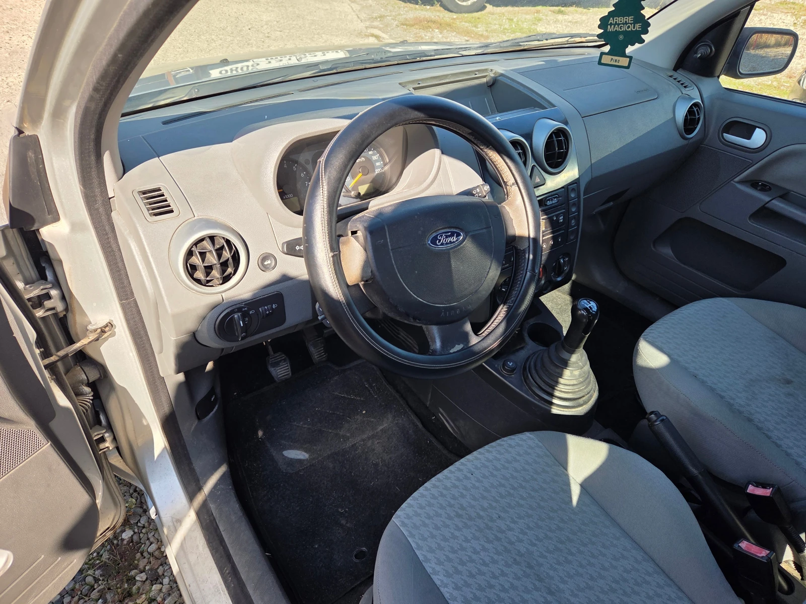 Ford Fusion 1.4 I - изображение 7