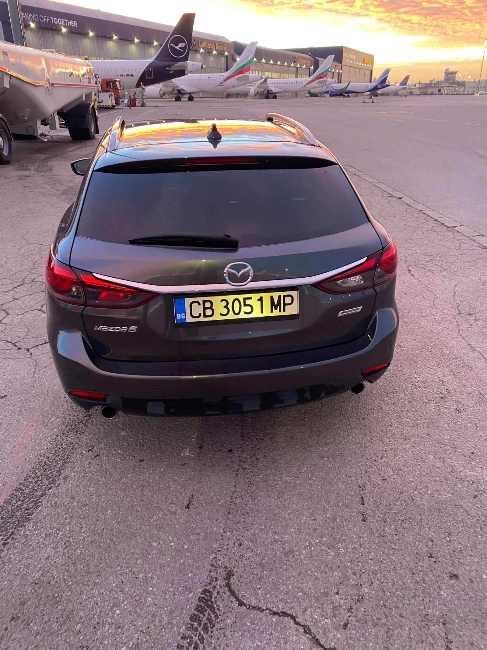 Mazda 6 2.5 - изображение 2