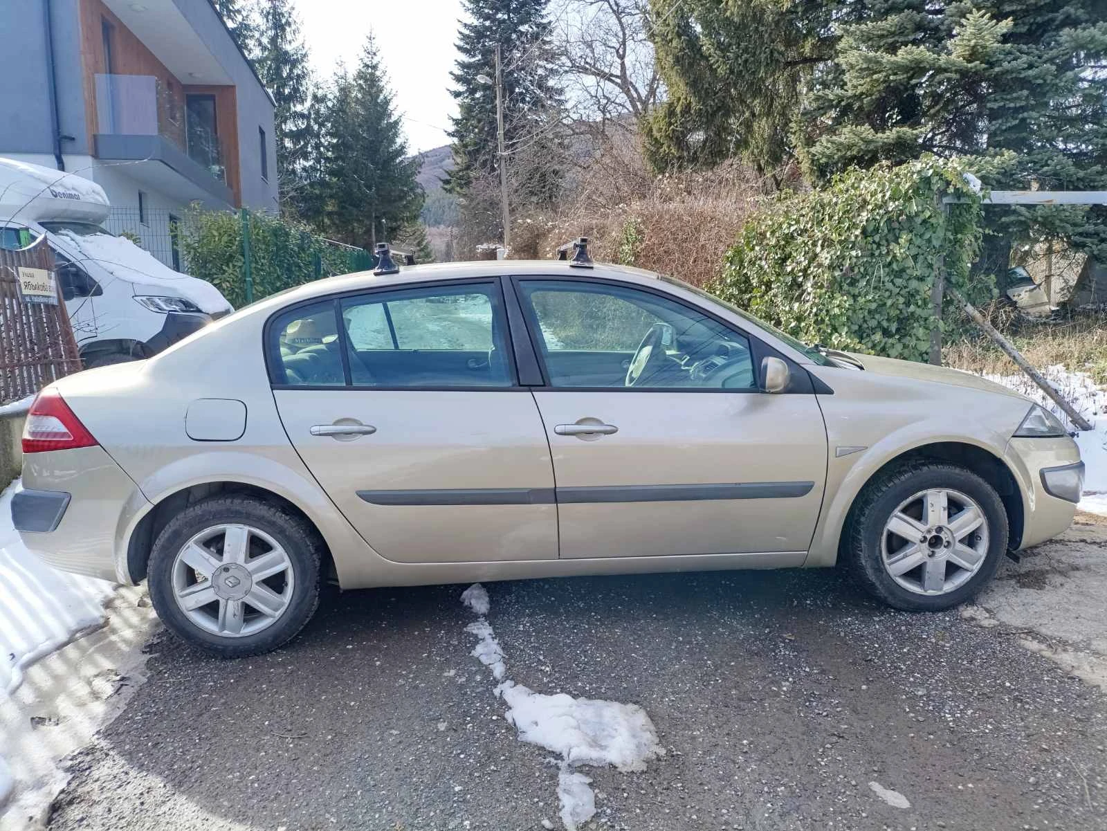 Renault Megane седан - изображение 3