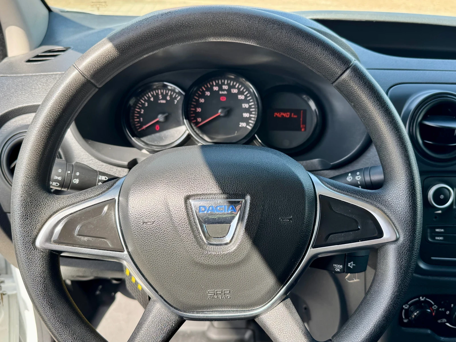 Dacia Dokker Blue dCi , снимка 11 - Автомобили и джипове - 54231664