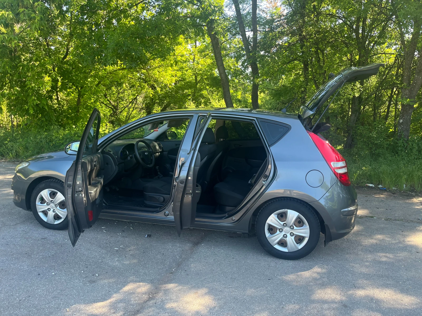 Hyundai I30, снимка 2 - Автомобили и джипове - 54598701