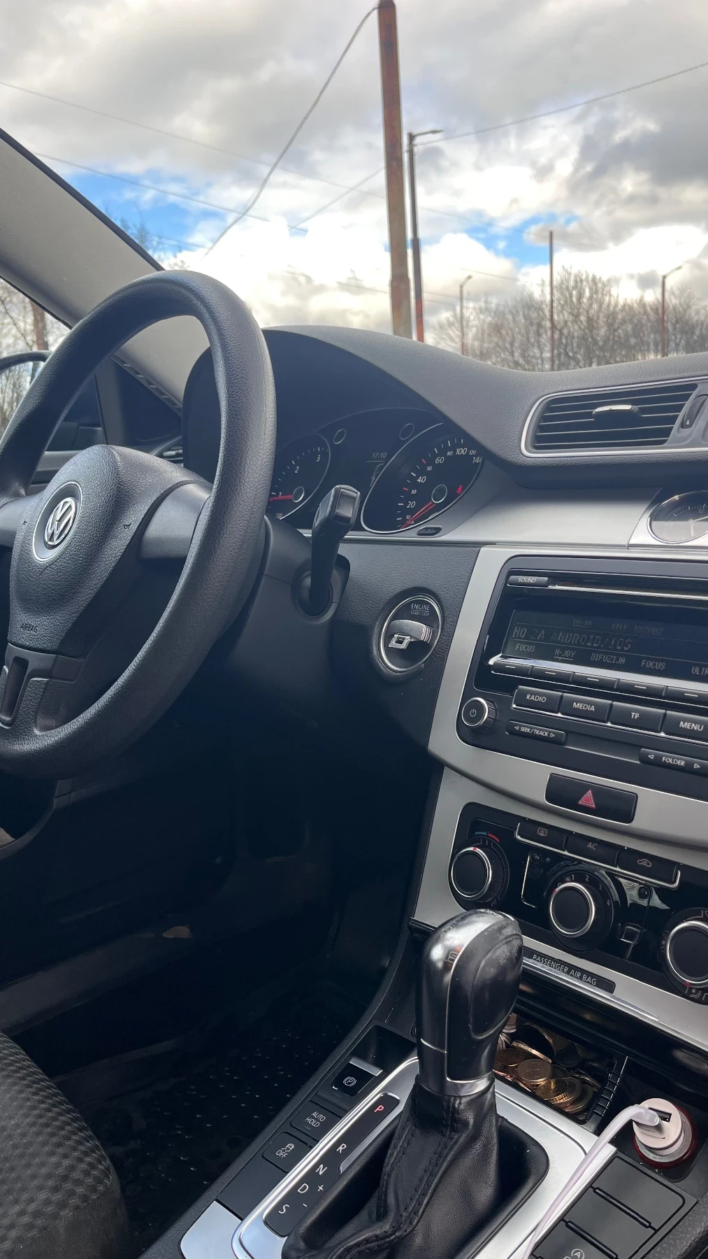 VW Passat 2.0 TDI, снимка 3 - Автомобили и джипове - 54662379