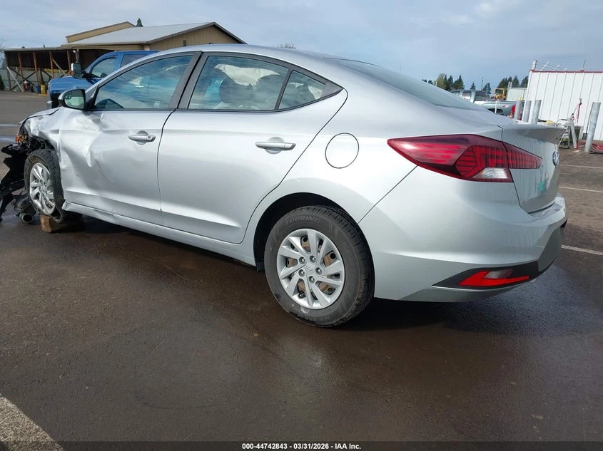 Hyundai Elantra 2.0L I-4 DOHC, VVT, 147HP Front Wheel Drive | Mobile.bg � ����������� 3