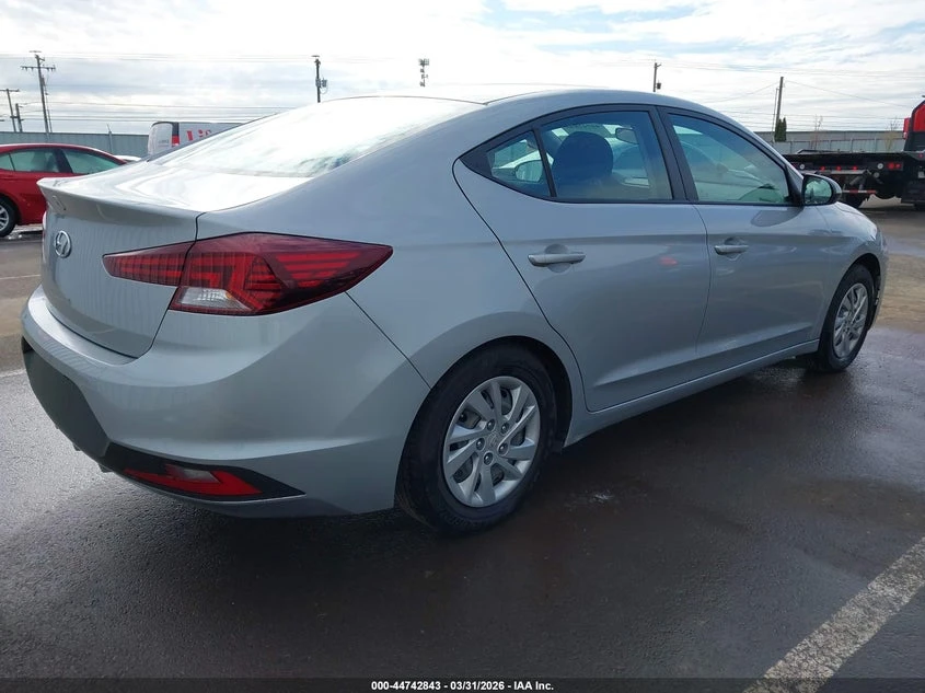 Hyundai Elantra 2.0L I-4 DOHC, VVT, 147HP Front Wheel Drive | Mobile.bg � ����������� 4