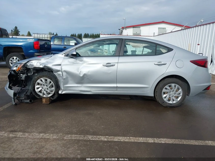 Hyundai Elantra 2.0L I-4 DOHC, VVT, 147HP Front Wheel Drive | Mobile.bg � ����������� 15