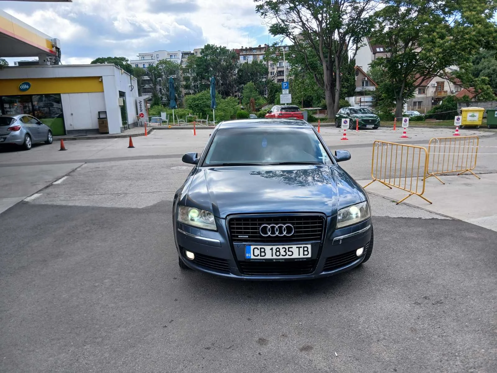 Audi A8, снимка 8 - Автомобили и джипове - 54885935