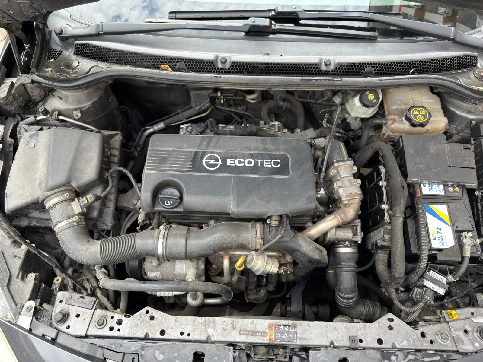 Opel Astra 1.7 CDTI, снимка 5 - Автомобили и джипове - 55135255