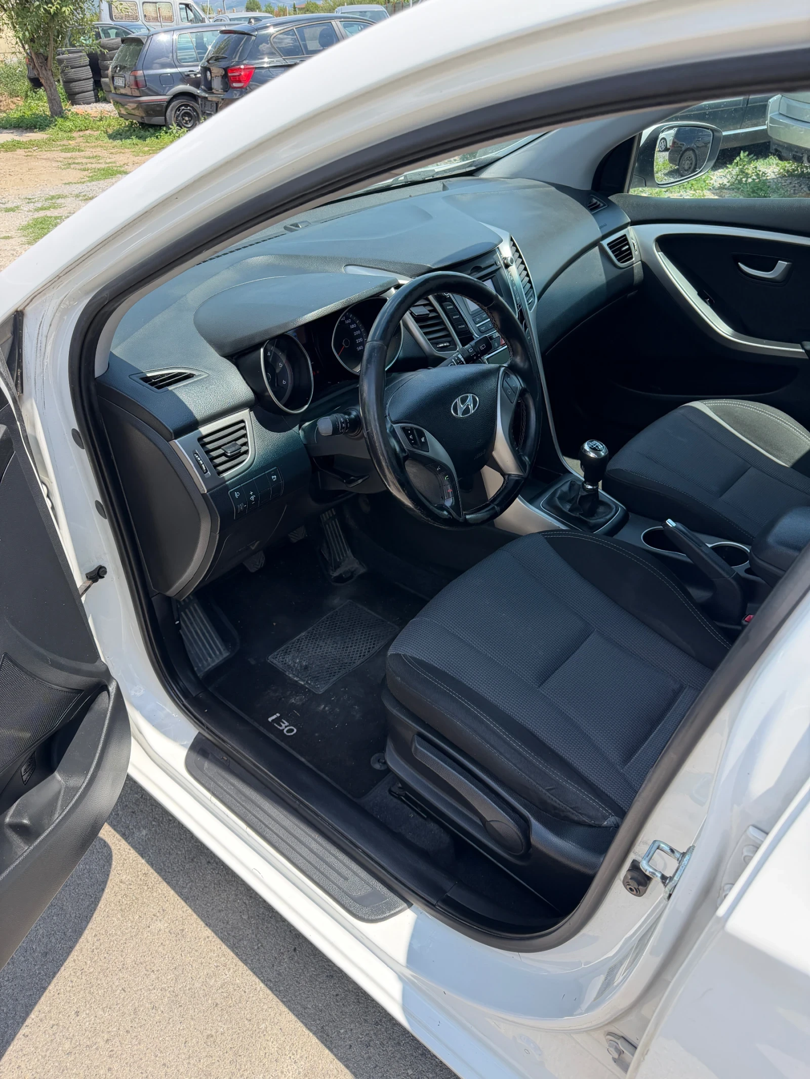 Hyundai I30 1.6 crdi  | Mobile.bg � ����������� 9