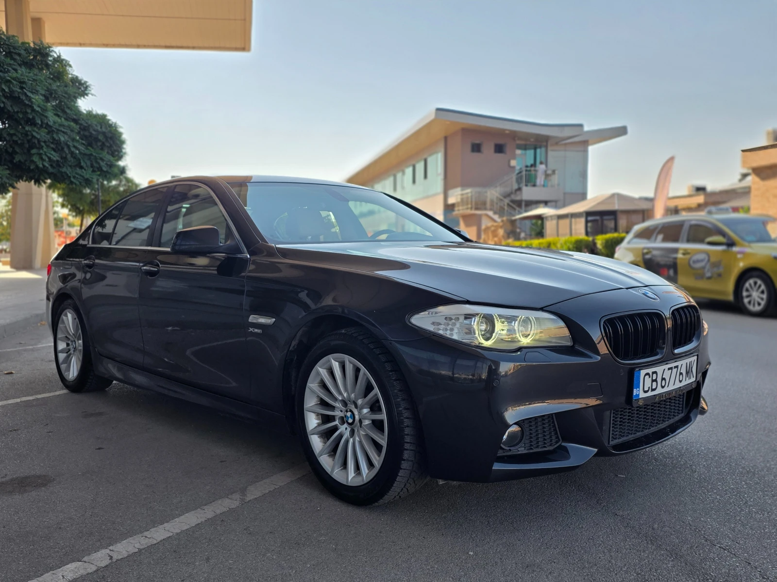 BMW 535 IX 6 МЕСЕЦА ГАРАНЦИЯ/306к.с. M Pack/Подгрев, снимка 6 - Автомобили и джипове - 55537629