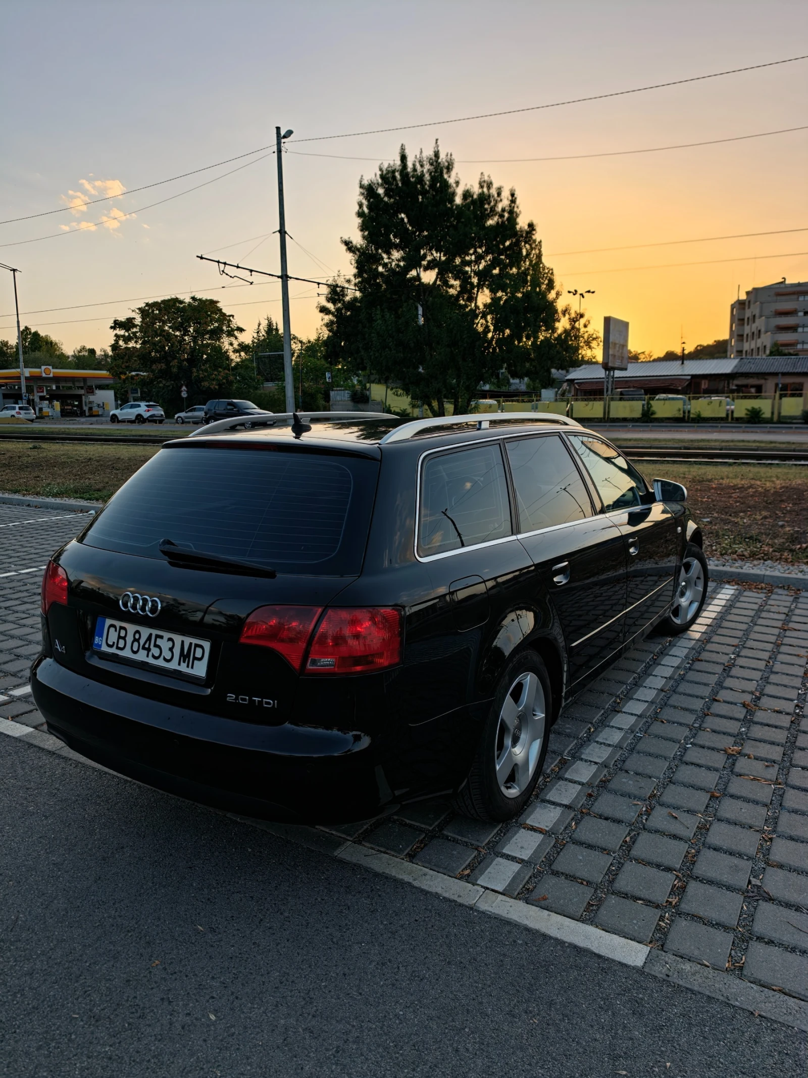 Audi A4 2.0 TDI, снимка 7 - Автомобили и джипове - 55883560