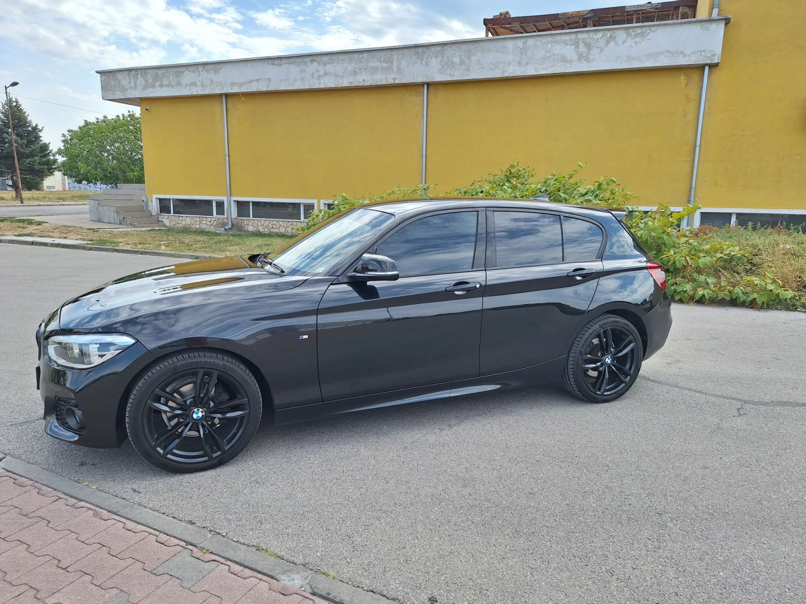 BMW 118 118d M-PACKET, снимка 7 - Автомобили и джипове - 56043119