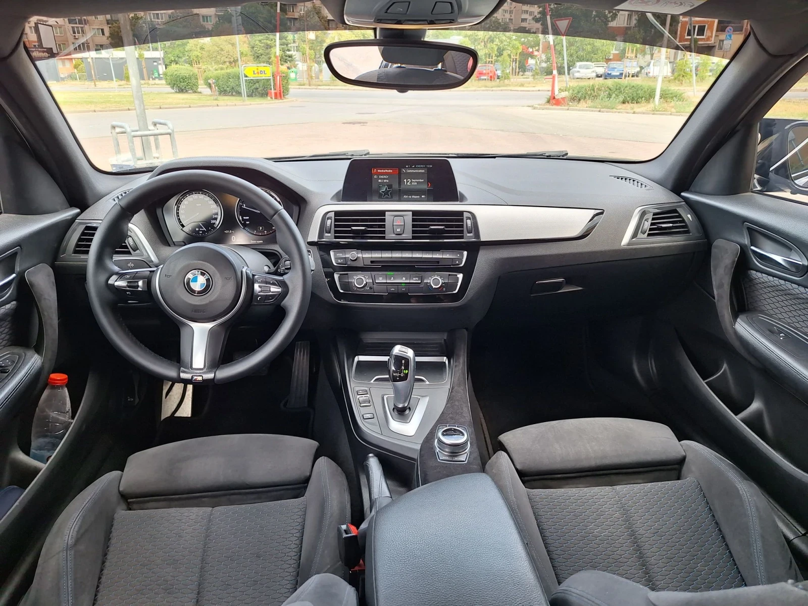 BMW 118 118d M-PACKET, снимка 10 - Автомобили и джипове - 56043119