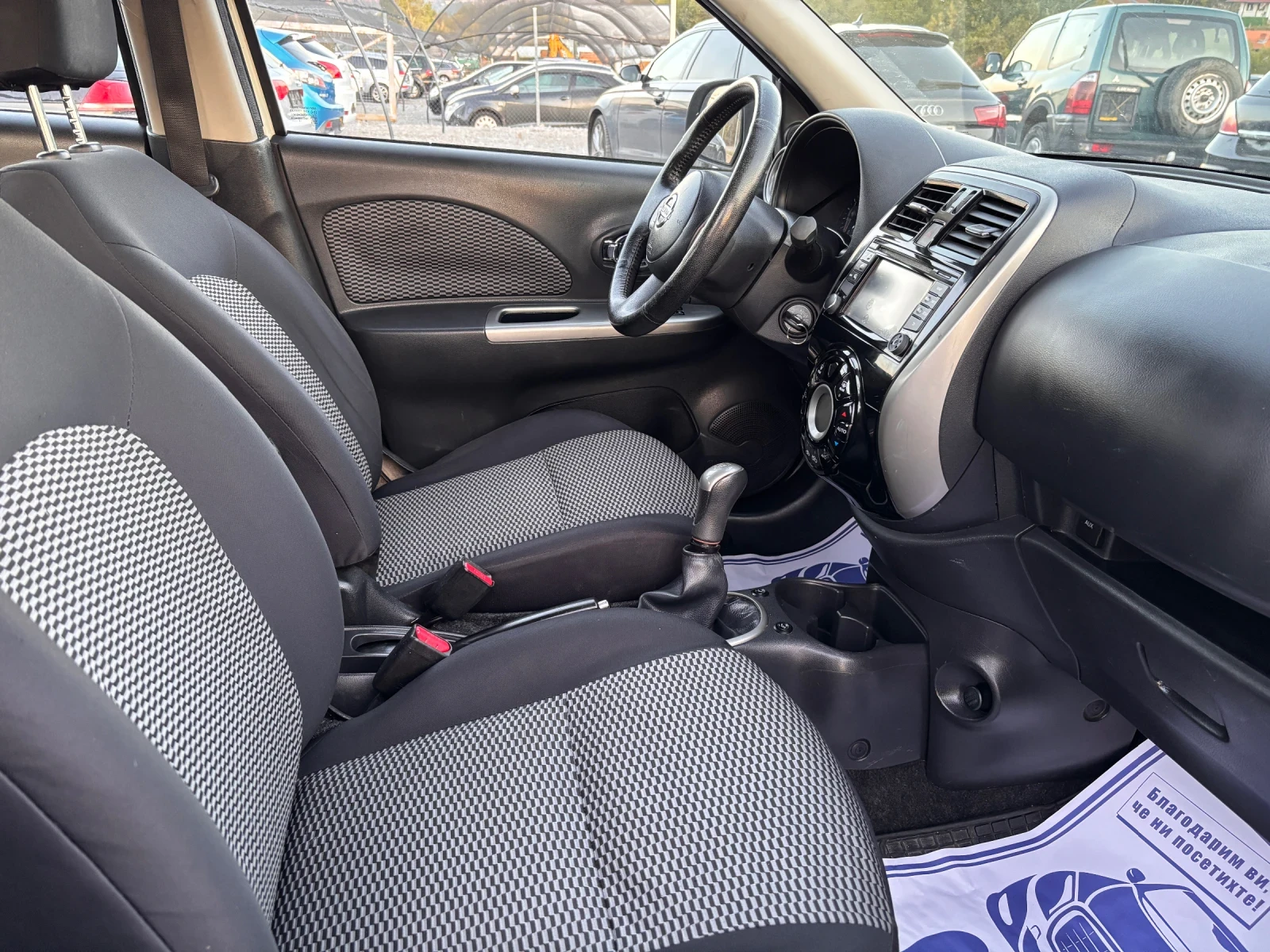Nissan Micra 1.2i, снимка 12 - Автомобили и джипове - 56310750