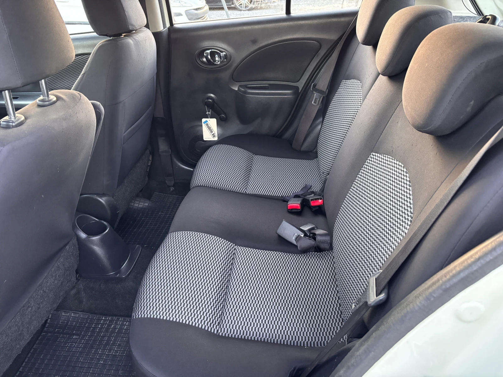 Nissan Micra 1.2i, снимка 9 - Автомобили и джипове - 56310750