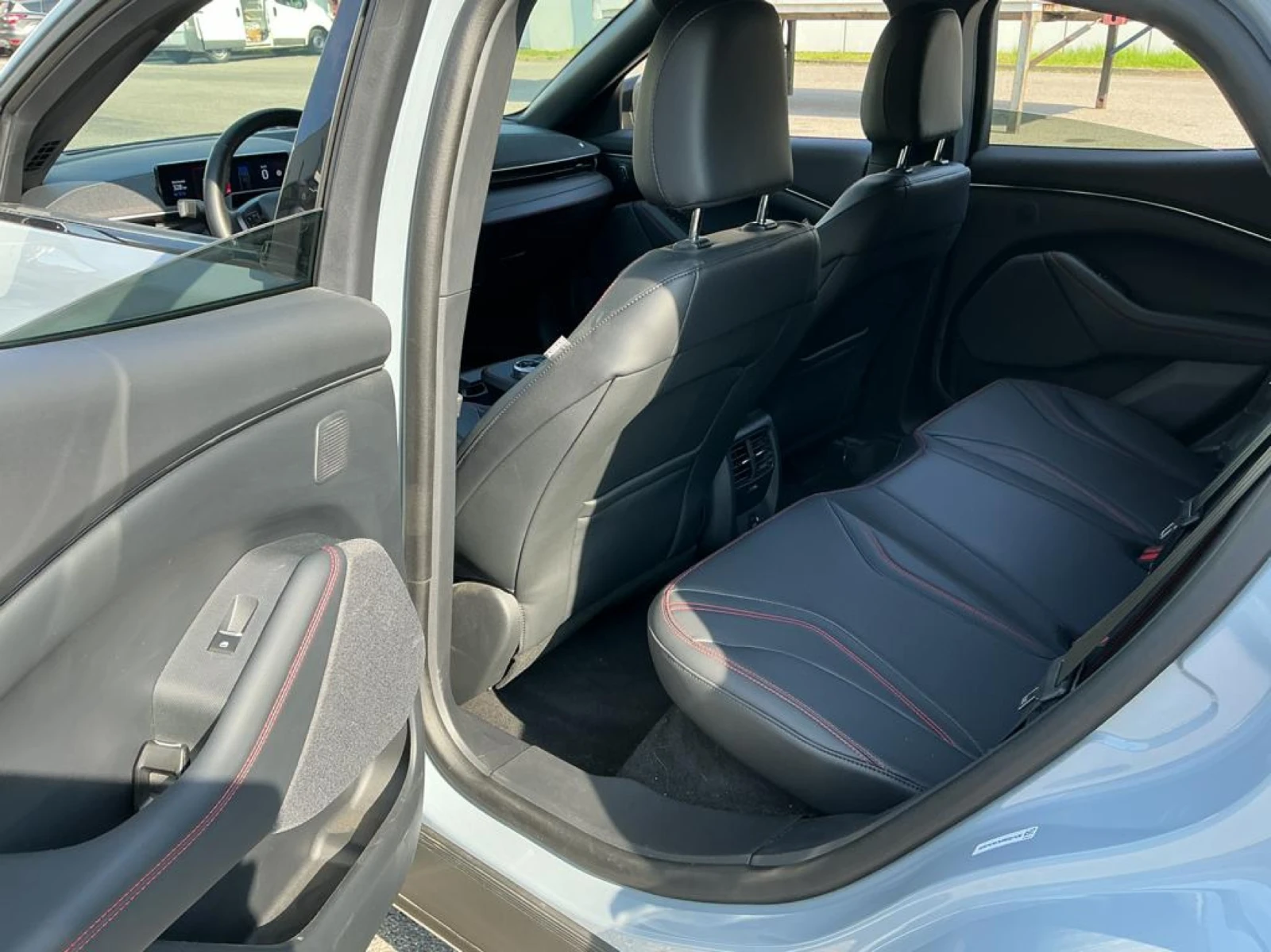 Ford Mustang Mach-E Premium LED Navi Leather Extended Range | Mobile.bg � ����������� 8