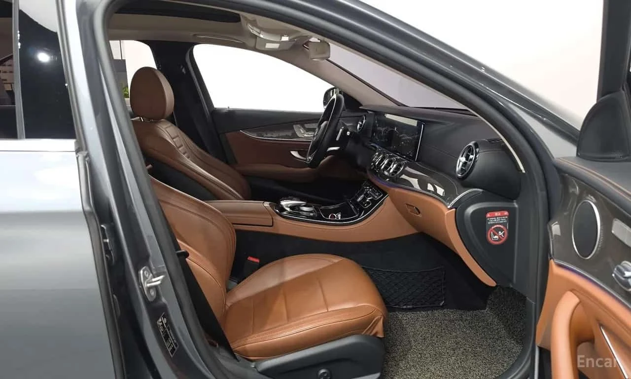 Mercedes-Benz E 300 4MATIC AMG Line/�����/360 ���/����/����� ����� | Mobile.bg � ����������� 11