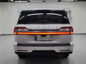 Lincoln Navigator BLACK LABEL| ПАНО| 360| ПОДГРЕВ| ОБДУХВАНЕ| HUD, снимка 2