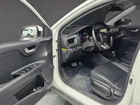 Kia Stonic Diesel 1.6 Deluxe, снимка 10