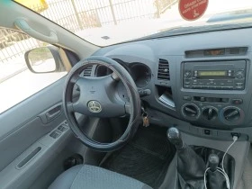 Toyota Hilux 2.5 D4D, снимка 15