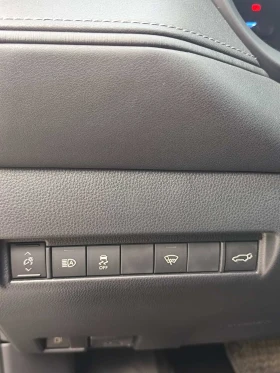 Обява за продажба на Toyota Venza Hybrid  ~69 999 лв. - изображение 9