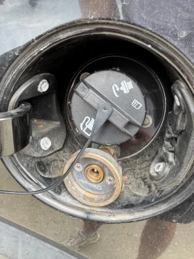 Chevrolet Captiva Сменян двигател, газова уредба  - 6500 € / 12712.90 лв. - 22768276 7