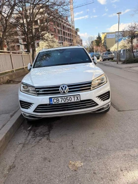 VW Touareg 3.0 TDI R-line Panorama - 17999 € / 35202.98 лв. - 19968432 4