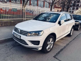 VW Touareg 3.0 TDI R-line Panorama - 17999 € / 35202.98 лв. - 19968432 3