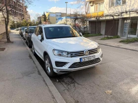 VW Touareg 3.0 TDI R-line Panorama - 17999 € / 35202.98 лв. - 19968432 2