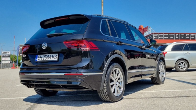 VW Tiguan 2, 0 TSI 4х4 R-Line, снимка 5 - Автомобили и джипове - 46757418