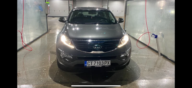 Kia Sportage 2.0D, снимка 4 - Автомобили и джипове - 47807412