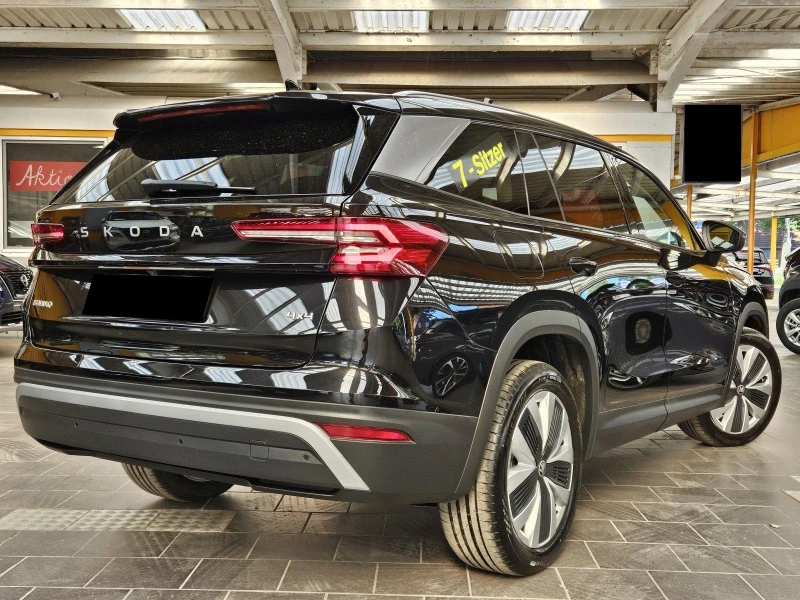 Skoda Kodiaq 2.0 TDI* 7 МЕСТЕН* 4WD* CAMERA* DISTR* NAVI* KEYLE, снимка 2 - Автомобили и джипове - 51765604