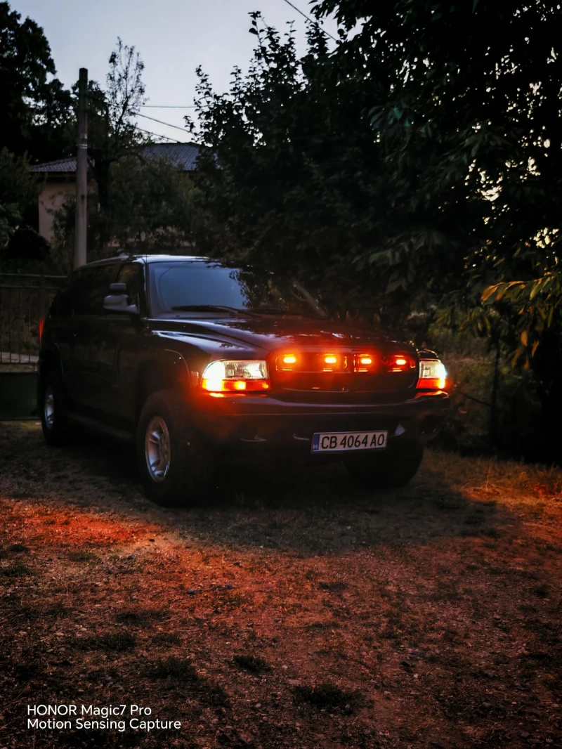 Dodge Durango 5.9L Magnum, снимка 2 - Автомобили и джипове - 52963094