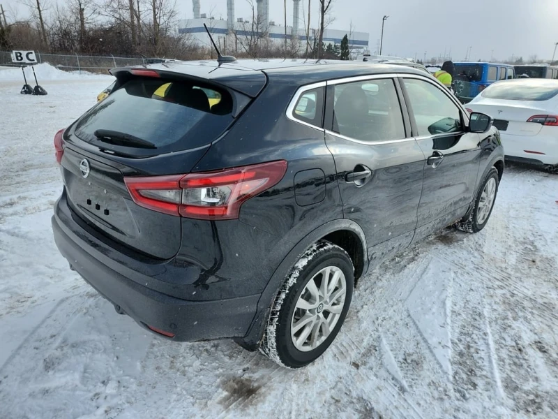 Nissan Qashqai * S * CARFAX * ЦЕНА ДО БГ, снимка 3 - Автомобили и джипове - 53344499