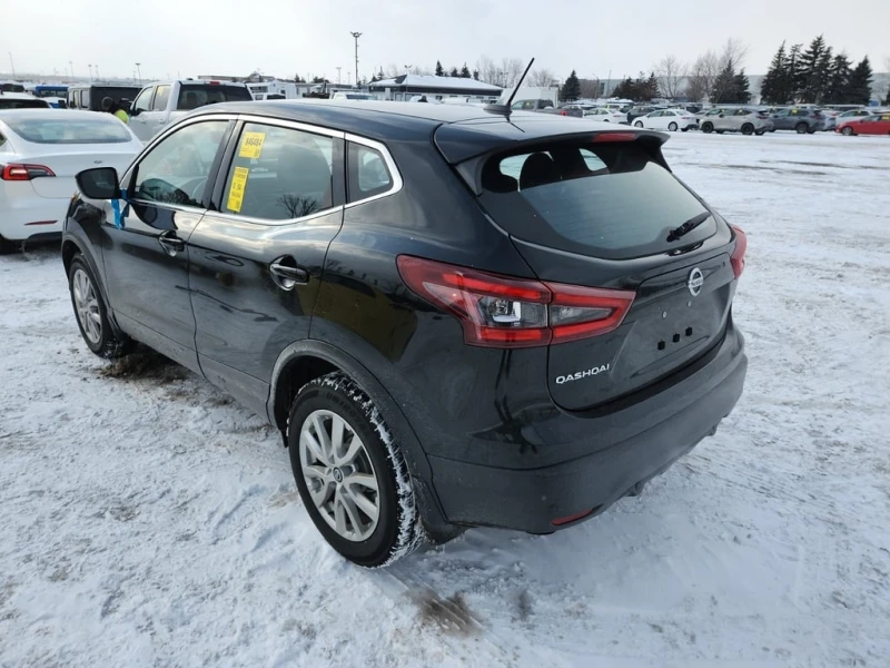 Nissan Qashqai * S * CARFAX * ЦЕНА ДО БГ, снимка 4 - Автомобили и джипове - 53344499